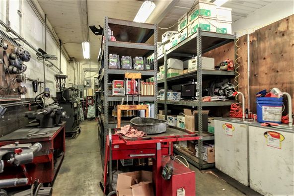 Automotive Shop - Locally Owned Since 1977!: 326 Center St, Bremerton, WA 98310
